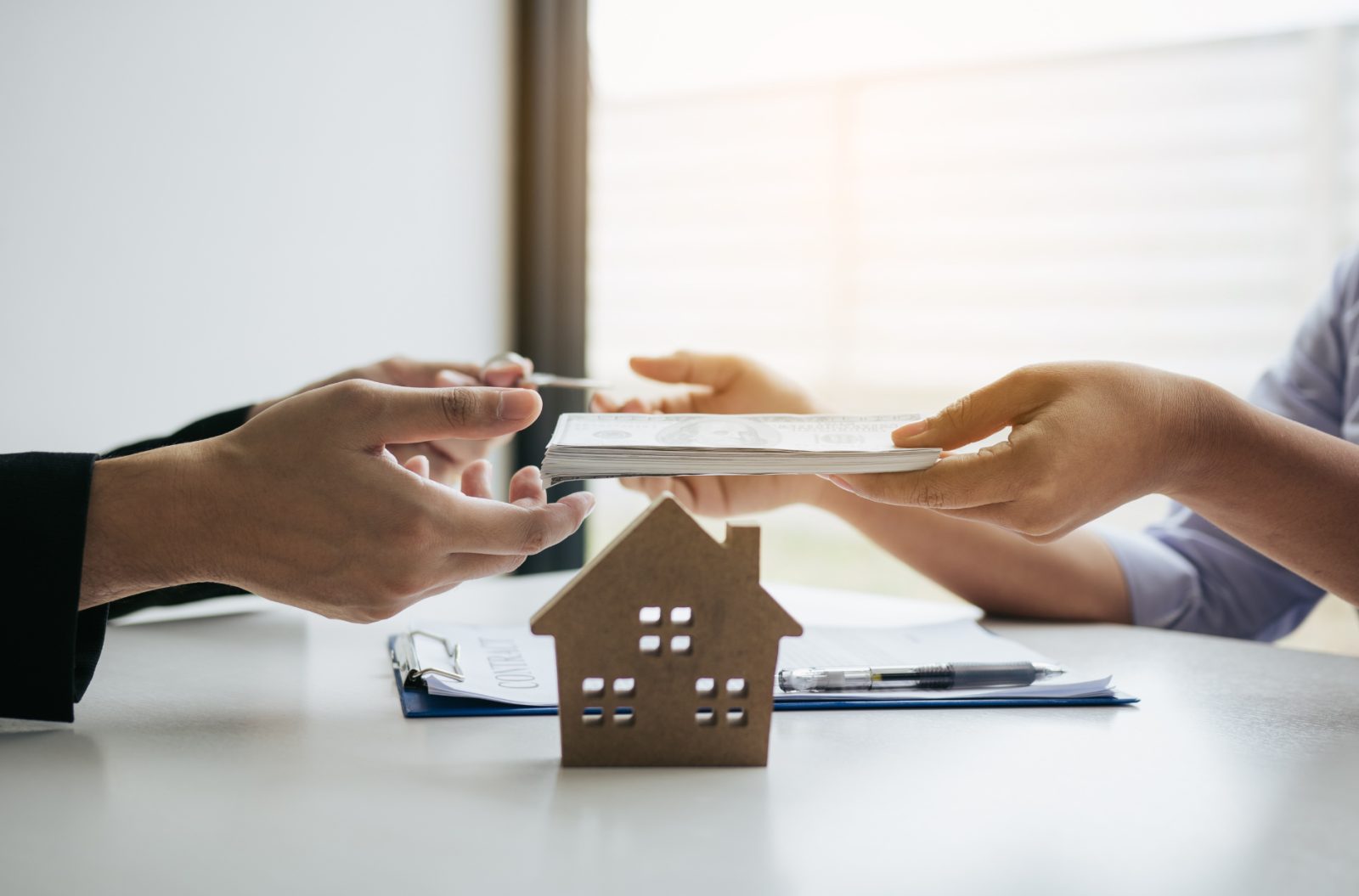 diagnostiqueur pour diagnostics immobiliers obligatoire pour la vente à La Rochelle